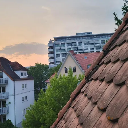 Ubytování v soukromí Gemutliches Mit Franzosischem Doppelbett - Sehr Zentral An Der Uniklinik